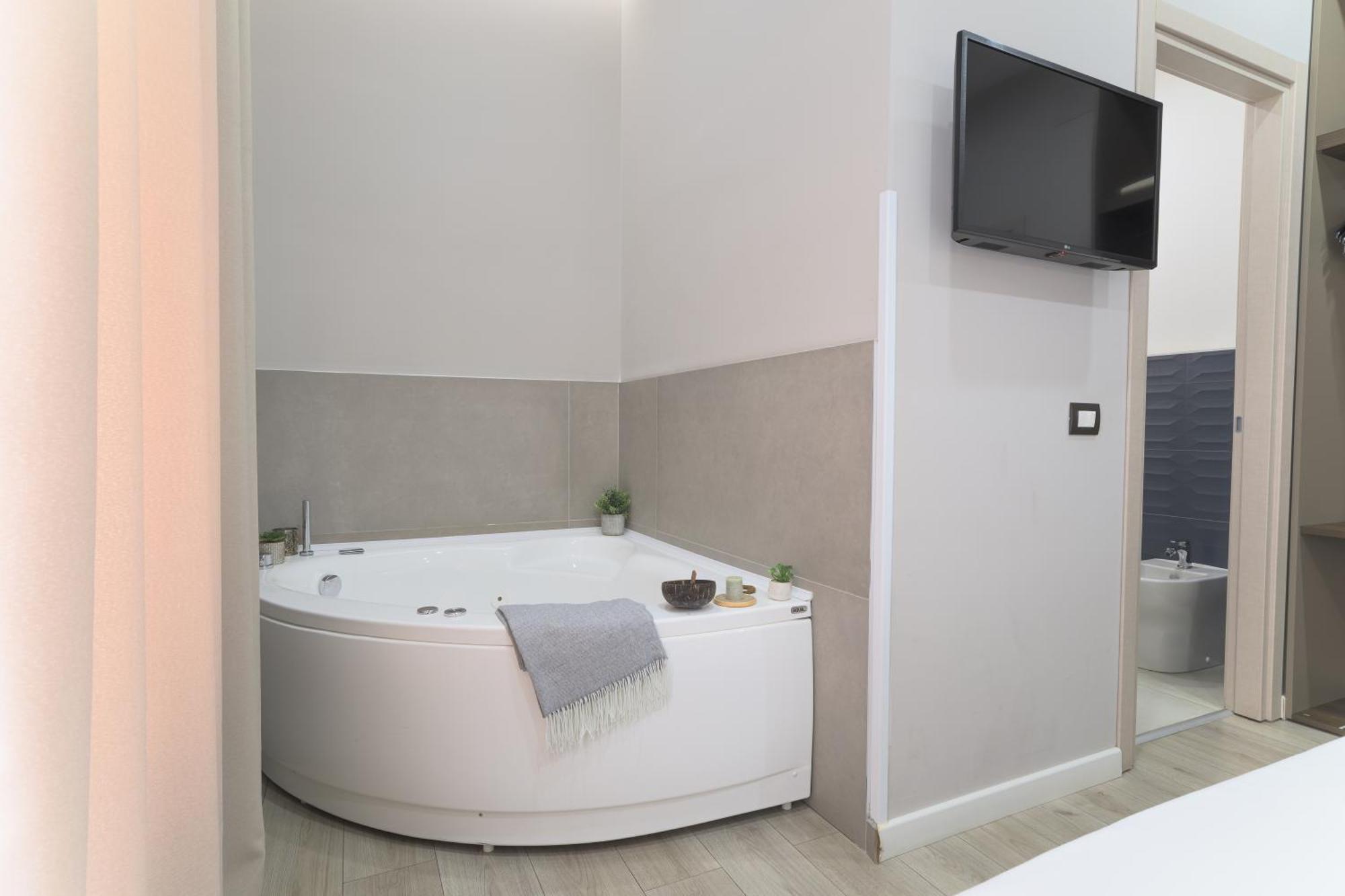B&B Les Lumieres Salerno Exterior photo